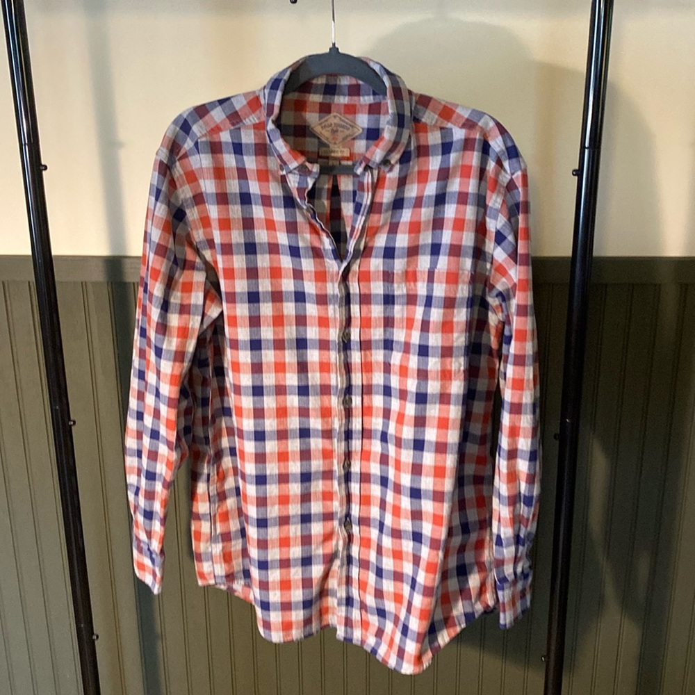 Bill’s Khakis button down shirt size large